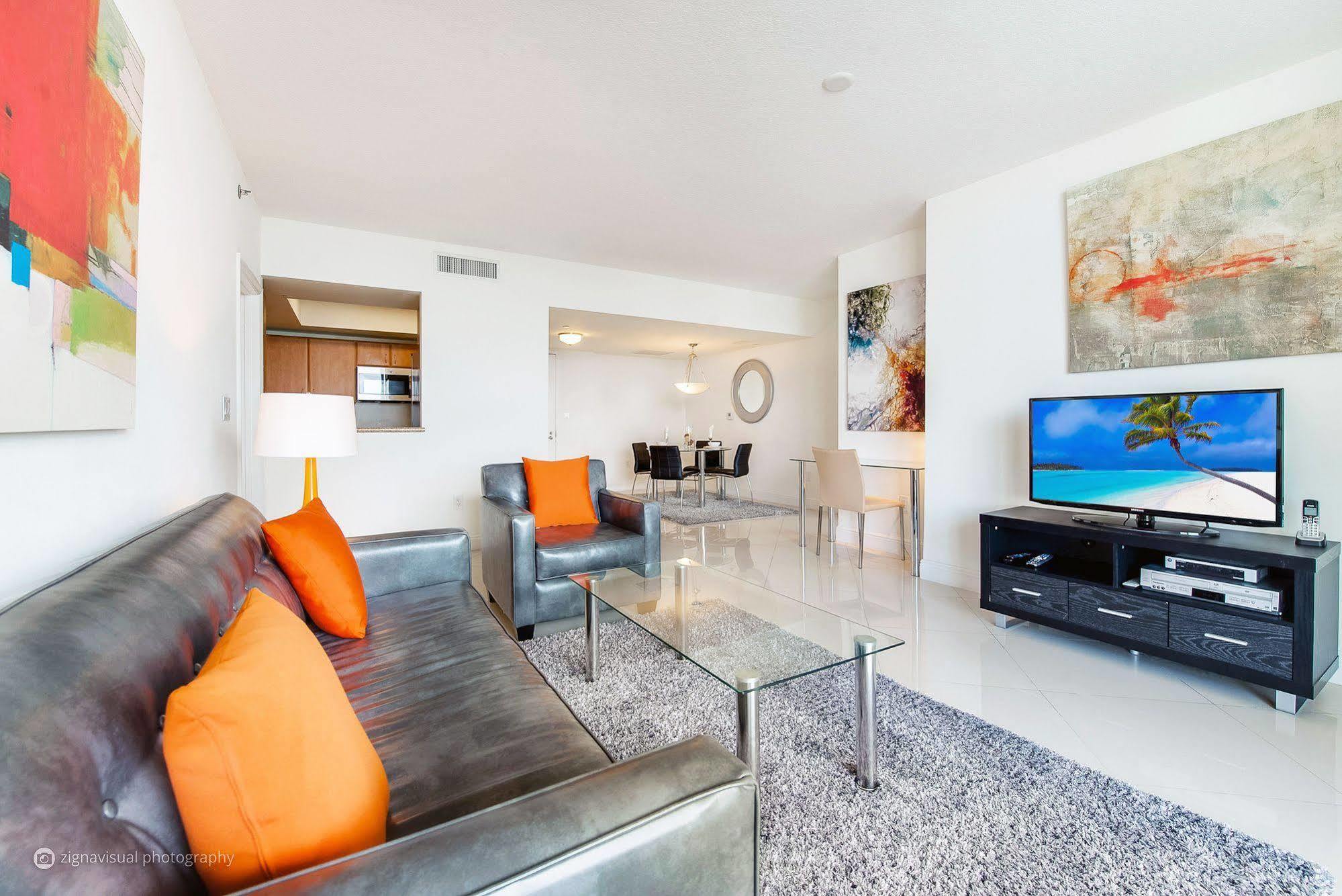 Churchill Suites Miami Brickell - One Broadway Εξωτερικό φωτογραφία